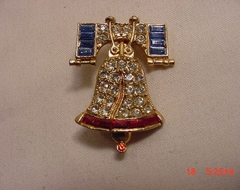Vintage Rhinestone Liberty Bell Brooch 16 - 868