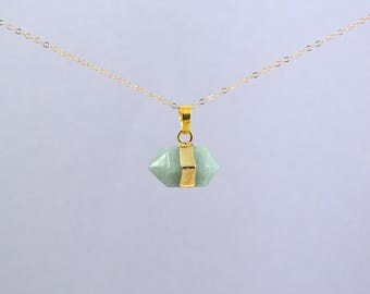 Aventurinel Necklace, Aventurine Jewelry, Crystal Choker, Crystal Point Necklace, Quartz Crystal, Crystal Pendant, Aventurine, Druzy