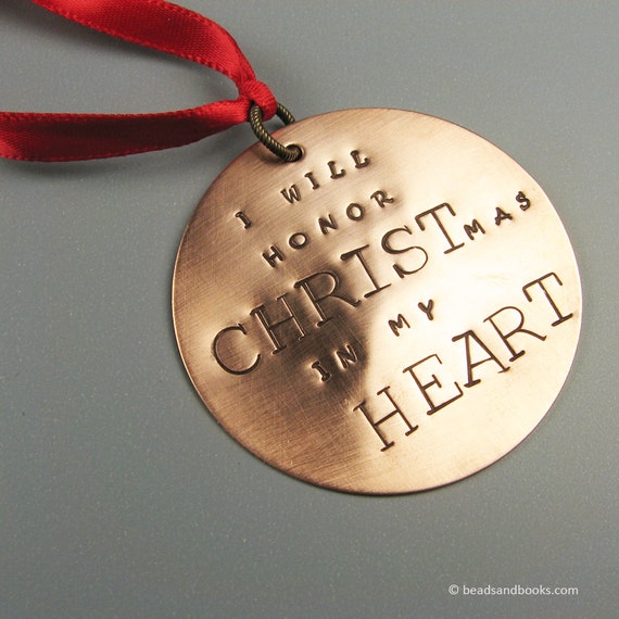 TTT: 10 Bookish Christmas Ornaments - Alison's Wonderland Recipes