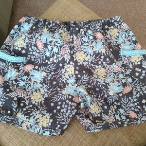 Buyer photo AmyOakleyKeira, who reviewed this item with the Etsy app for Android.