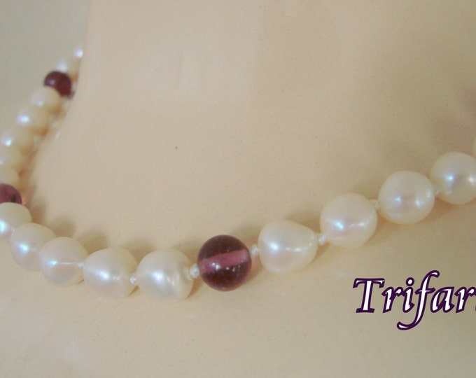 Vintage Trifari Faux Pearl Amethyst Glass Bead Necklace Jewelry Jewellery