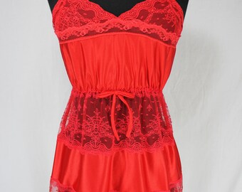 Vintage Lingerie Pandora Red Lace Camisole and Panty Set Small NOS