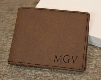 Personalized Bifold Wallet, Vegan Leather, Engraved Wallet, Wallet, Gifts for Men, Groomsmen Gifts, Best Man, Gifts for him, Monogram Wallet