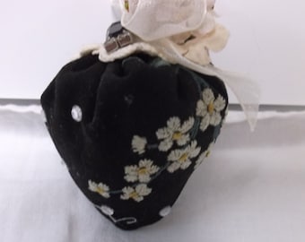 Vintage Handmade Pin Cushion
