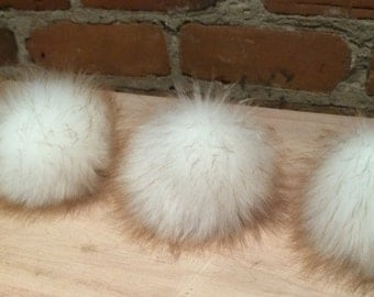 Faux Fur Pom Pom, 3.5 Inch, Bright White with Brown Tips, Faux Fur Ball, Fur Puff, Fur Hat Topper, Knit Hat, Baby Knit Hat, Detachable