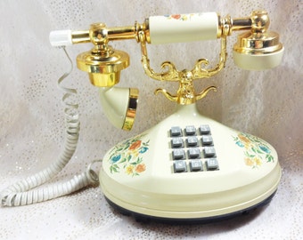Vintage French Vanilla Empress Working Telephone