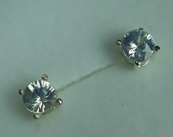 1.20cts Natural white Zircon stud earrings Sterling 925 silver 5x5mm