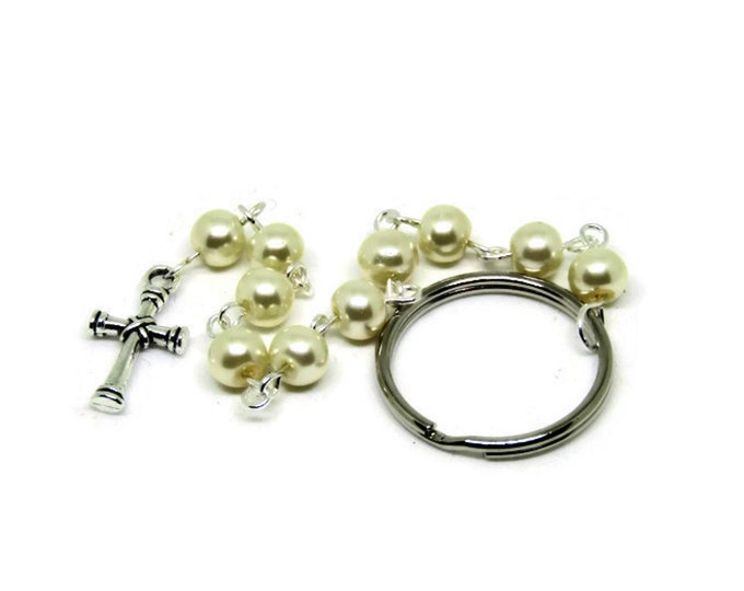 Handmade Pearl One Decade Pocket Rosary, Religious Key Chain, Wedding Favors, Bridesmaids Gift, Wedding Keepsake