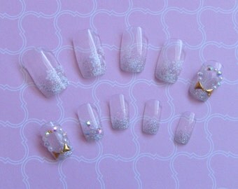 Items similar to Black Matte Leopard Print Nails on Etsy
