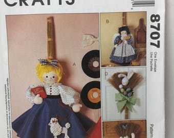 McCall's Crafts 8707 Broom Dolls, 32 inch and 36 inch Doll, Girl in Poodle Skirt, Cat, Bunny, Kitchen Angel, Felt Dolls, Kitchen Broom