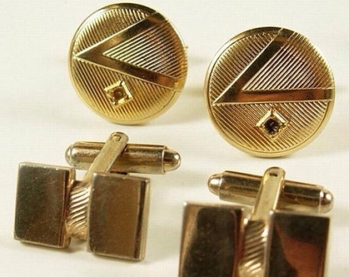 Storewide 25% Off SALE Vintage Gentleman's Set Of Two Gold Tone Designer Cufflinks Featuring Textured Designs & Geometric Shapes