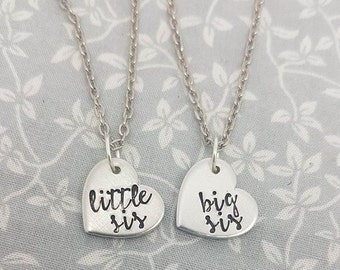 Sister Necklaces - Little Sis - Big Sis - 2x Necklaces for sisters.