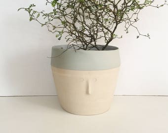 Large pot friend in sandstone - ready to ship