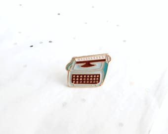 Typewriter Enamel Pin | Typewriter Brooch | Typewriter Lapel Pin