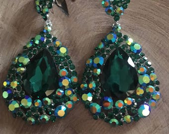 Emerald green large crystal earrings, large green rhinestone pageant earrings, chunky green prom earrings, emerald clip on earrings