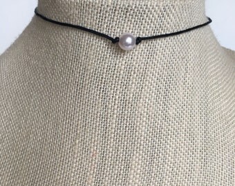 Light pink pearl choker necklace, thin choker, small pearl choker, faux pearl