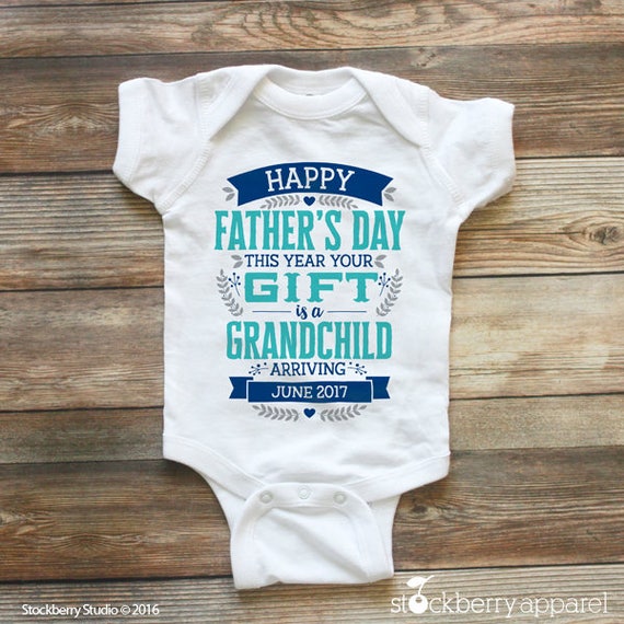Items similar to Father's Day Pregnancy Announcement Shirt Fathers