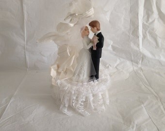 Vintage 1980s Wedding Cake Topper Made in Taiwan