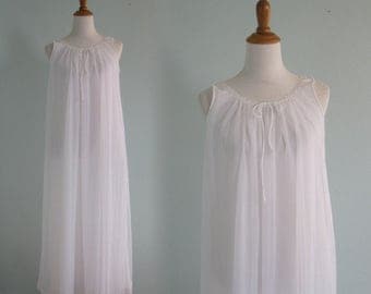 Vintage 70s Nightgown - Romantic 70s Chiffon Nightgown in Pure White - Vintage 1970s Miss Elaine White Night Gown S M
