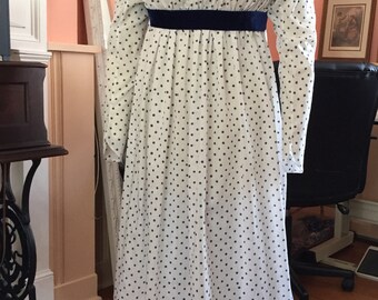 Early 19th Century Regency / Federalist Era Dress