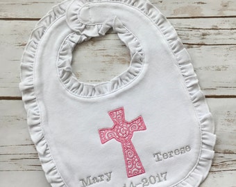 christening bib, customized bib, ruffled baptismal bib, personalized baptismal bib, baby shower gift, cross bib