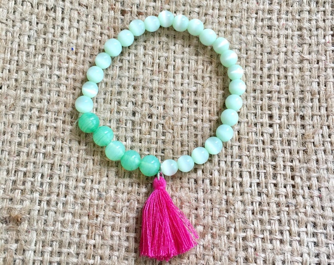 Aventurine Bracelet, Green Stone Bracelet, Tassel Bracelet, Stone Bead Bracelet, Pink Tassel Bracelet, Boho Stone Bracelet, Tassel Jewelry