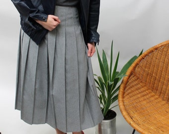 Black and White Houndstooth Pleated Midi Skirt Size UK 8, US 4, EU 36