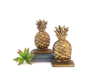 Brass Pineapple Bookends/ Brass Plated/ Antique Gold Pineapples Book Ends/ Hollywood Regency/ Vintage Mid Century Library/ Pineapple Decor