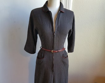 1950s Zip Front Wiggle Dress in Soft Brown Cotton