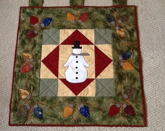 Snowman and Christmas lights wallhanging patchwork and applique