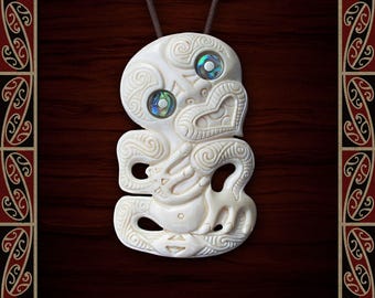 New Zealand Maori Bone Hei Tiki - Maori Bone Pendant - Bone Necklace - Tribal Pendant - Bone Carving