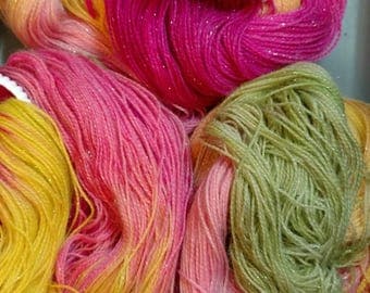 Hand Dyed Yarn Sock Fingering Yarn - Dusky Roses Sparkle - 100g 438 yd SW 75/20/5 Superwash Merino Wool/Nylon Magenta, Soft Pink, Green