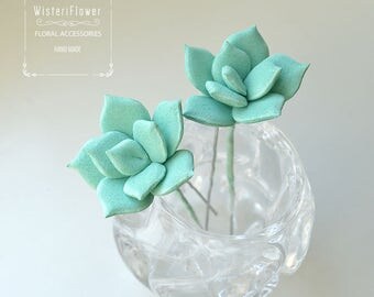 Succulent for hair Hair pin Mint Rustic wedding mini succulents Plants Succulent Jewelry Bridal hair accessories Birthday Gifts Mint green