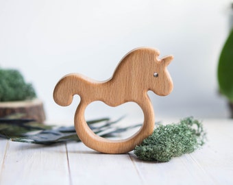Bio Holz Beißring Fuchs. Buche Rassel. Handgeschnitzte Bio Holz Beißring Fuchs. Buche Rassel. Handgeschnitzte