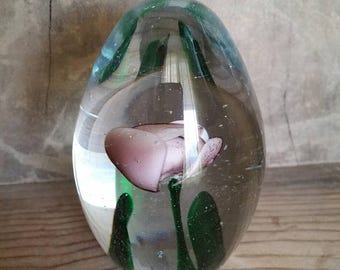 Glass paperweight, FREE SHIPPING, Vintage Hand-Blown, Egg-Shaped, Art Glass Paperweight, Pink Rose, Clear glass, paperweight, artglass, mcm