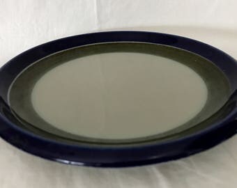 Marianne Westman Rörstrand Dinner plate ELISABETH Hand painted. Ovenproof. VDN S555. Best Swedish design. Stone ware Diameter 25 cm /9,8"