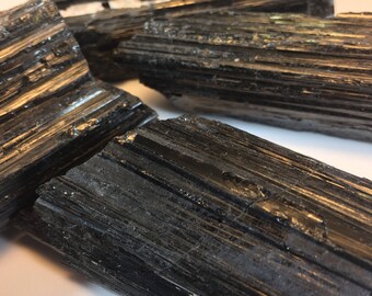 Black Tourmaline Stone Healing Crystal Raw Black Tourmaline Raw Rods Protection crystal Grounding Stone Psychic Shield