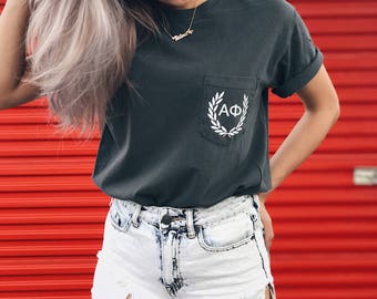 Alpha Phi Comfort Colors Laurel ΑΦ Unisex Pocket T-shirt