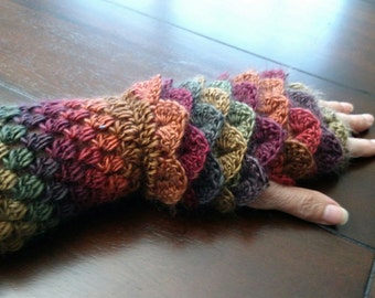 Crocheted Fingerless Dragon Scale Gloves - file download only