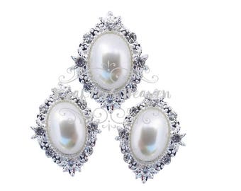 White Pearl Rhinestone~Pearls~Wedding Brooch Bouquet~Crystal Flower~Crystal~Jewelry Supplies~DIY Supplies~DIY Headbands~Craft Supplies~