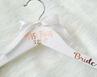 Rose Gold Wedding Dress Hanger personalized, Bride Hanger, Gift for Bride, Wedding party gift, Wedding Hangers