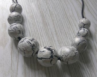 Gray black necklace for girlfriend,gift for friend,Wooden bead necklace,Gray silver Necklace,eco,gift for her,original necklace,summer