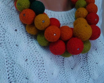 Necklake with balloons.Bijouterie of wool. Felted balls collected in a bunch.Felting bon bon.Orange Red Green Yellow balls.Gift for womens.
