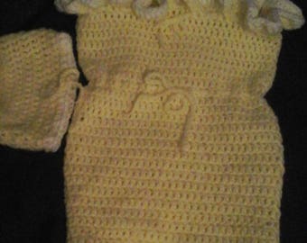 Baby Cozy,yellow, white ruffle, cozy, Lg