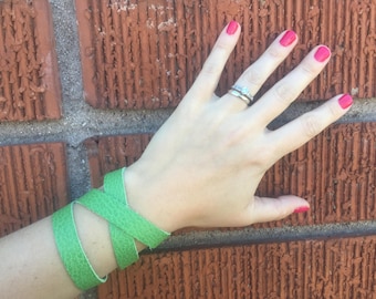 The Kelly Green Leather Wrap