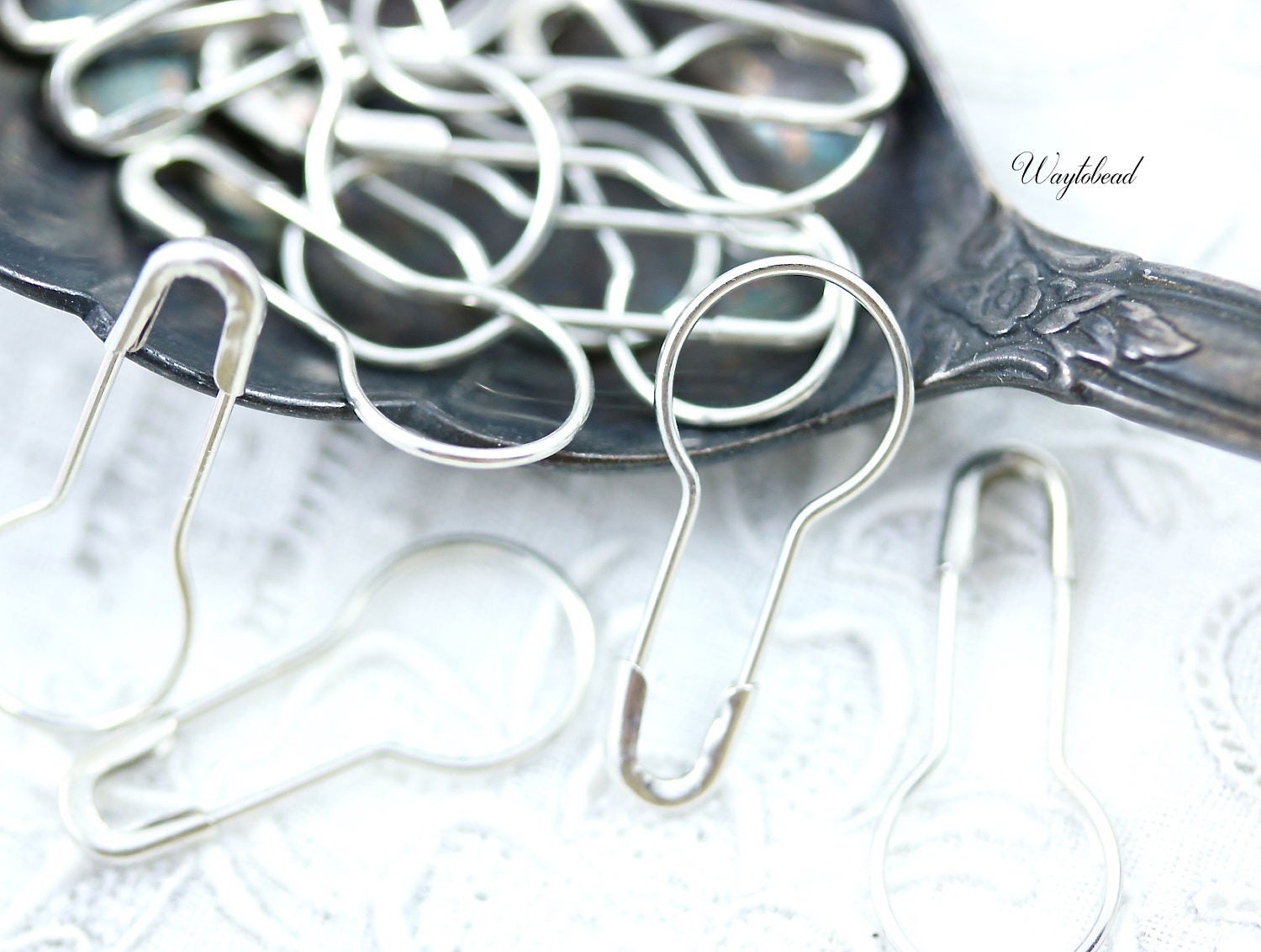 Silver Plated Pear Shaped Safety Pins Stitch Markers