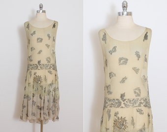 Vintage 1920s Dress | vintage 20s flapper dress | beaded silk crepe wedding dress xs/s