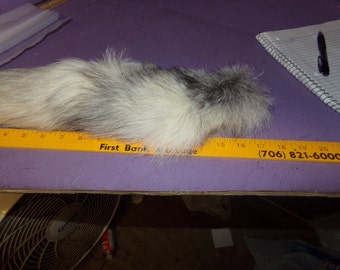 Real animal skin fur parts hide Huge Fox Tail tanned fly fishing