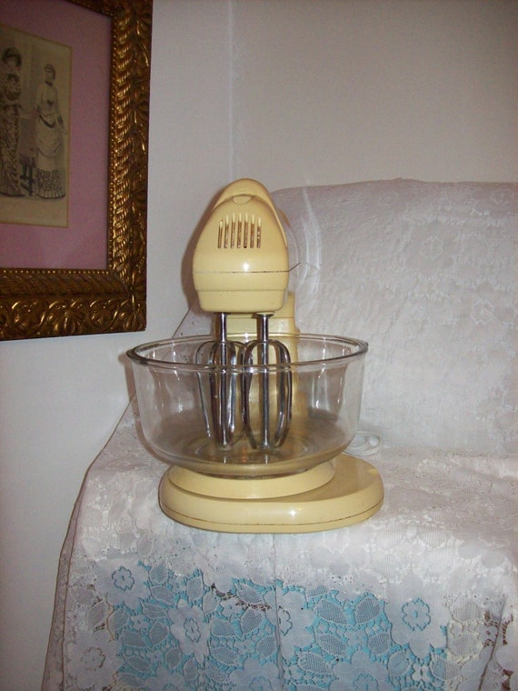 Vintage Toastmaster Electric Stand Mixer Model 1771 w/ Bowl