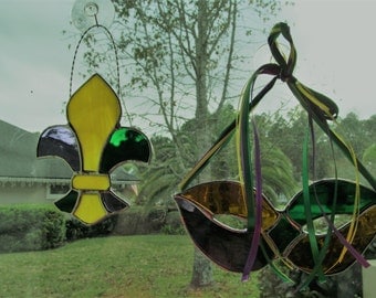 Fancy Fleur-de-Lis - Mardi Gras Stained Glass Suncatcher - Silver Finish - Carnival Decor - Fat Tuesday - New Orleans Saints - Paris